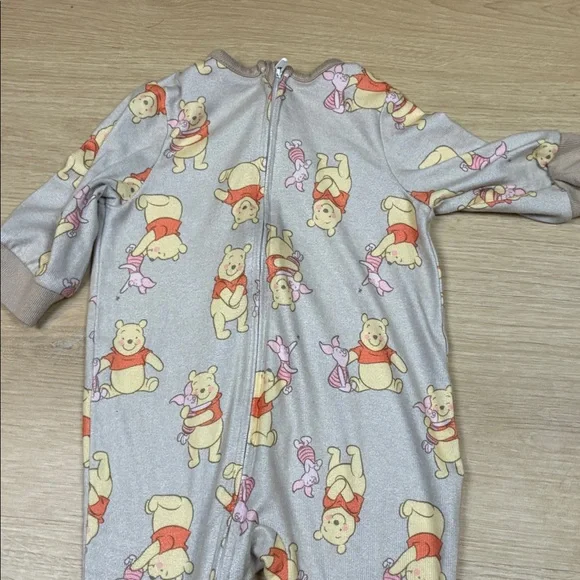 Disney Baby 3/6M Winnie the Pooh Piglet Footie One Piece - Picture 3 of 5